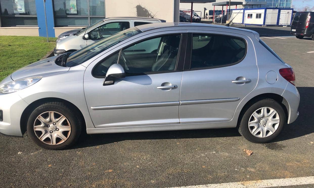 Peugeot 207+