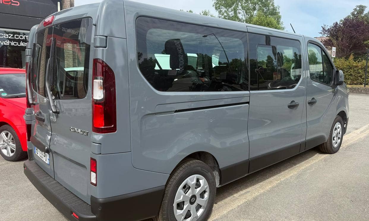 Renault TRAFIC III