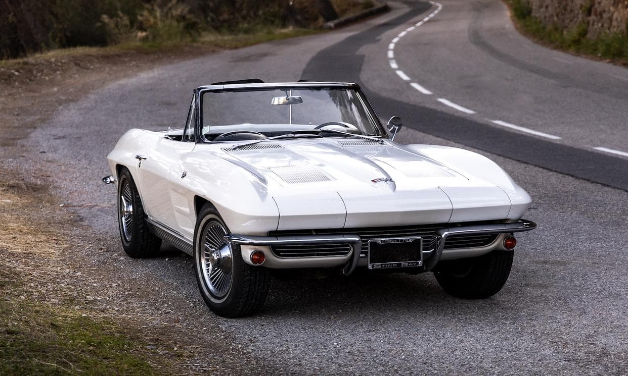 Chevrolet Corvette C2 Sting Ray